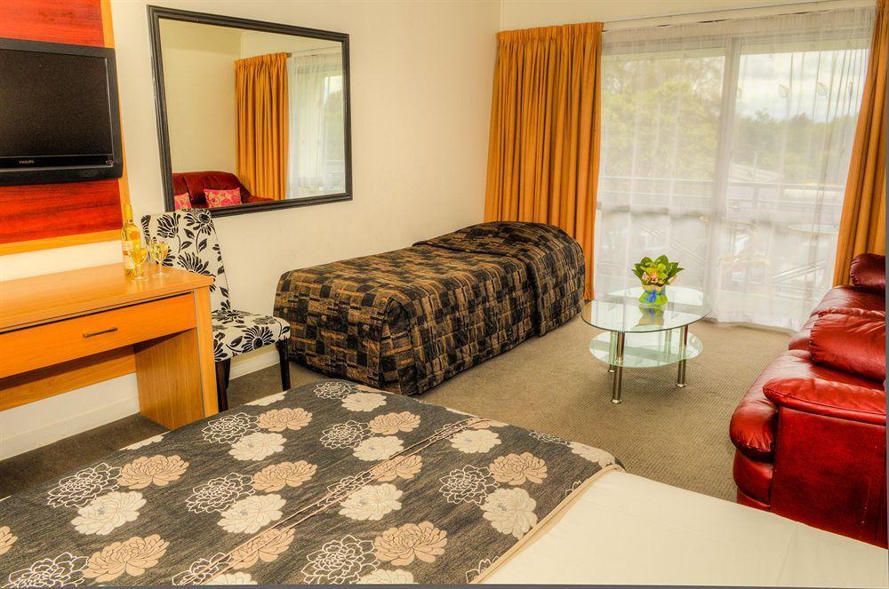 Auckland Airport Pacific Inn Exterior photo