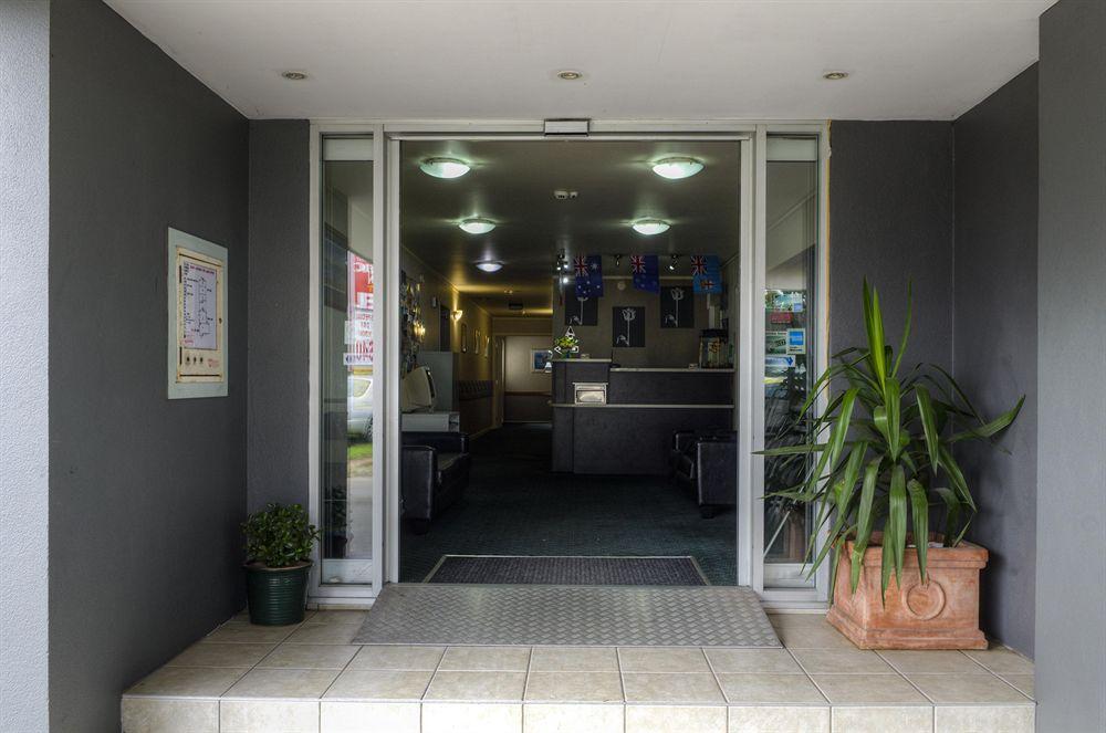 Auckland Airport Pacific Inn Exterior photo