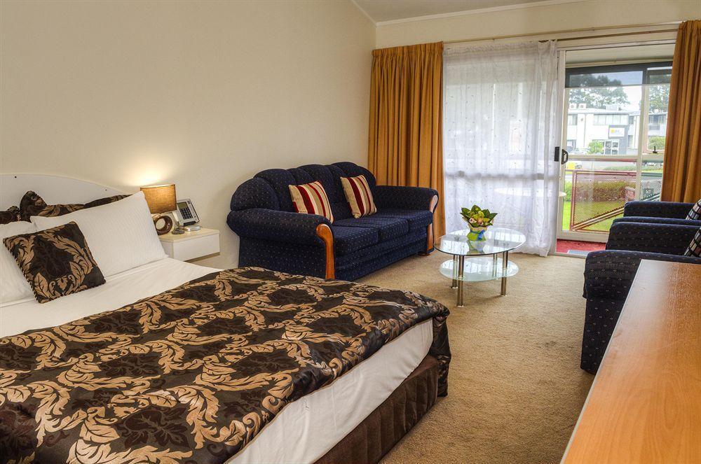 Auckland Airport Pacific Inn Exterior photo
